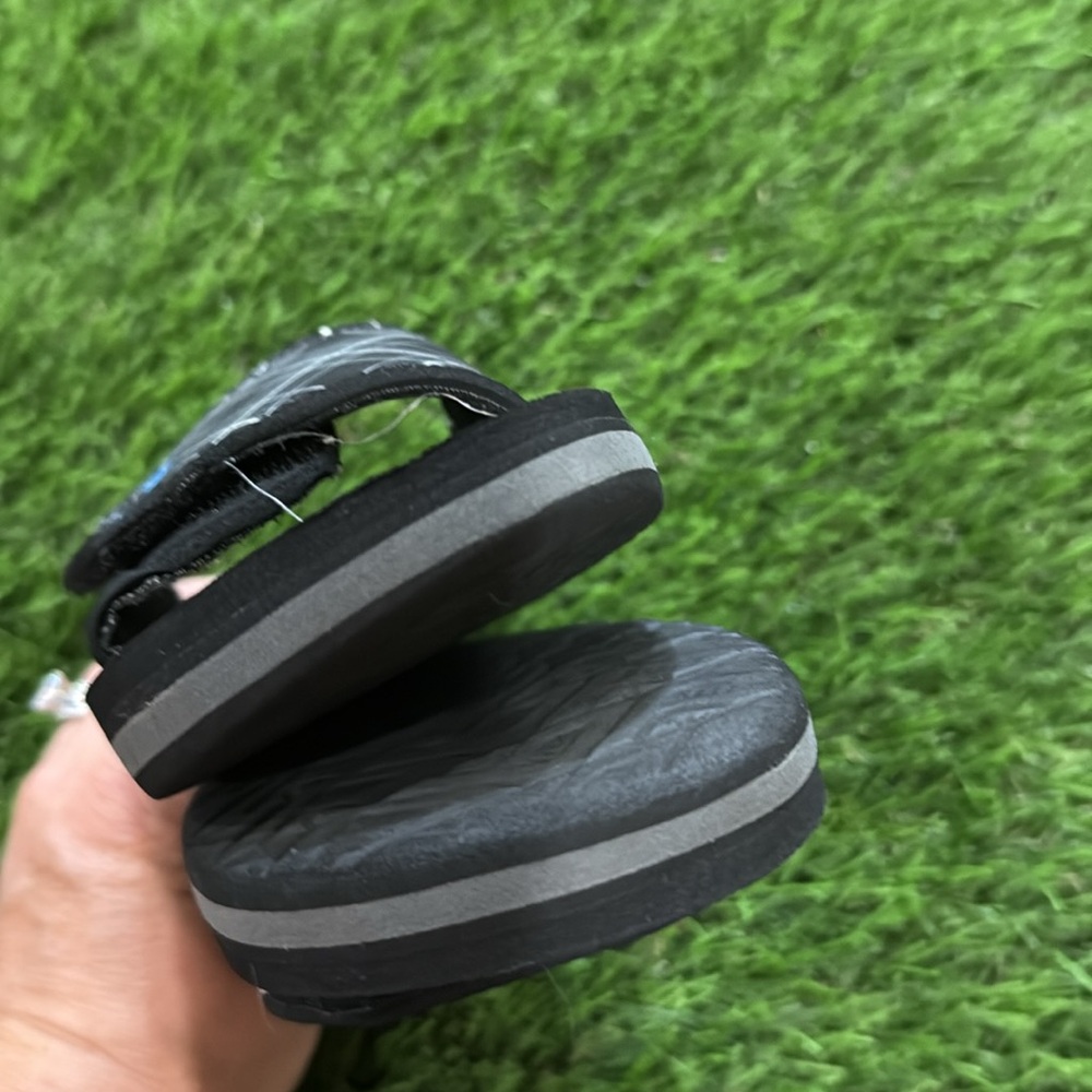 Reef Youth Sandals - Picture 5 of 5